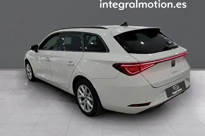 Usado Seat Leon Style 115 CV (84 kW) 2021