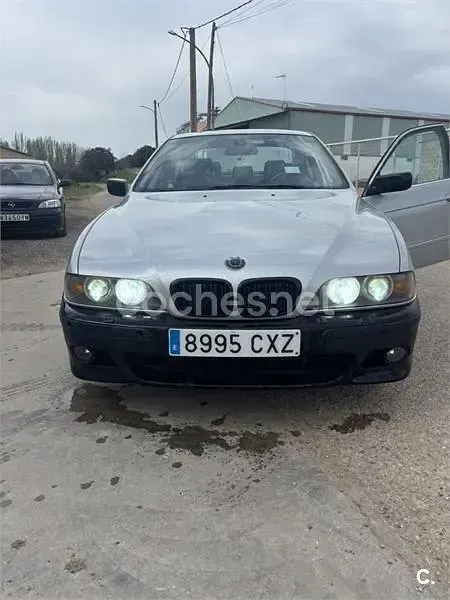 Usado BMW 530 184 CV (135 kW) 2001 Gris / plata Berlina