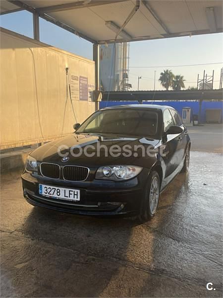 Usado BMW 116 122 HP (89 kW) 2009 Preto Citadino