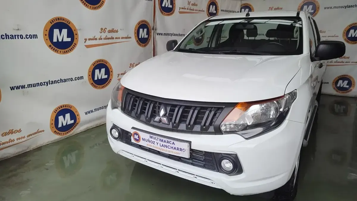 Usado Mitsubishi L200 Motion 154 CV (113 kW) 2019 Blanco Pickup/Camioneta