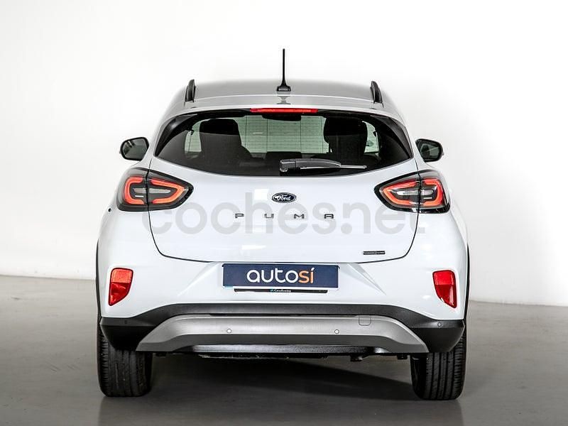 Usado Ford Puma Titanium 125 CV (91 kW) 2021 Blanco SUV