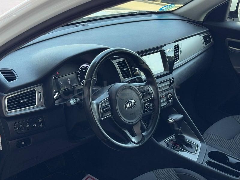 Usado Kia Niro 141 CV (103 kW) 2019 Blanco SUV