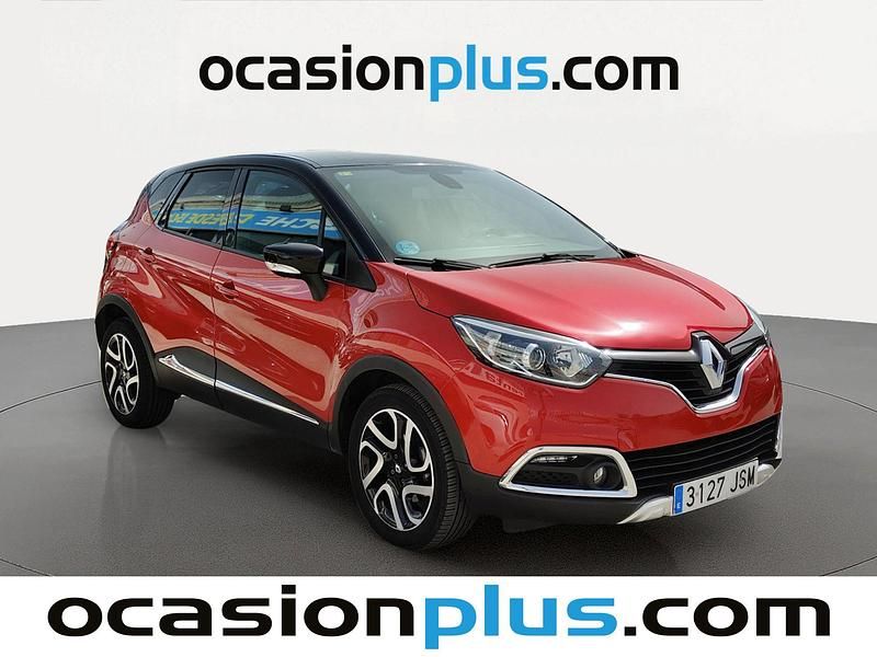 Usado Renault Captur Life 90 CV (66 kW) 2016 Rojo SUV