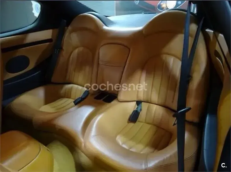 Usado Maserati Coupé 390 CV (286 kW) 2003 Blanco Coupe