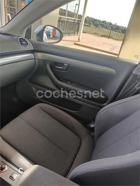 Usado Seat Exeo Reference 120 CV (88 kW) 2011 Blanco Berlina