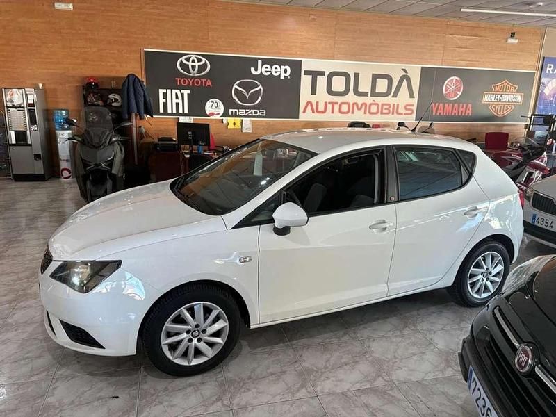 Usado Seat Ibiza Reference 75 CV (55 kW) 2017 Blanco Utilitario