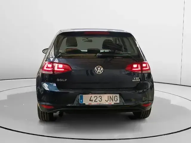 Usado VW Golf VII Business 110 CV (80 kW) 2016 Azul Berlina