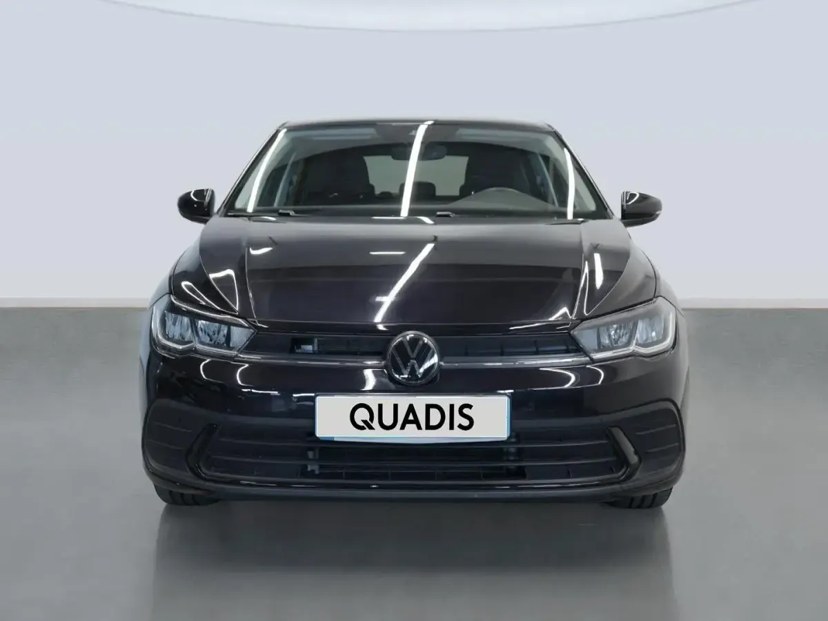Usado VW Polo 95 CV (69 kW) 2025 Negro Utilitario