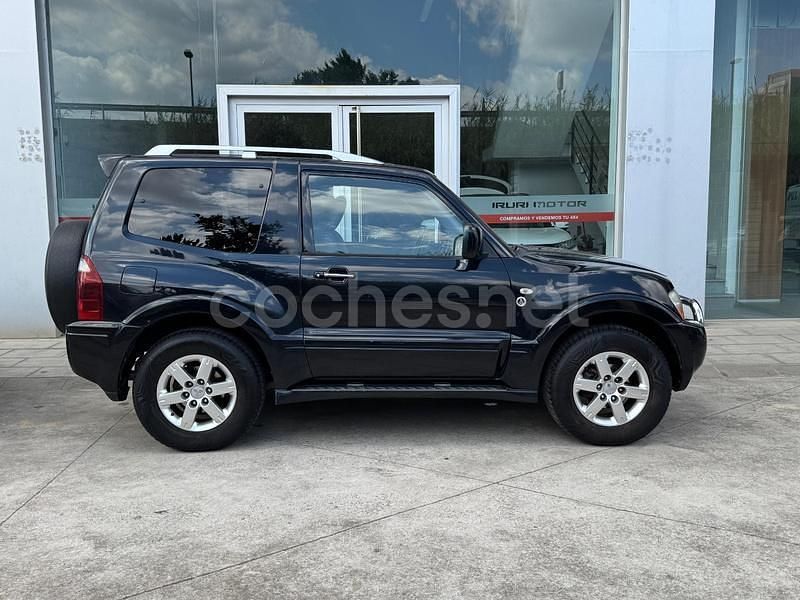 Negro Usado 2006 Mitsubishi Montero SUV | 15.999 € (Precio justo) - Imagen 1/4