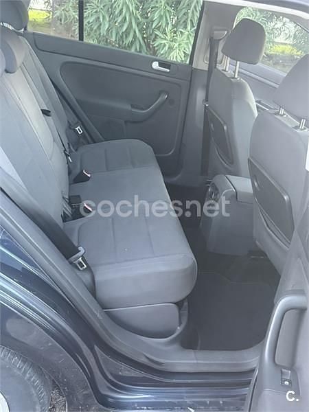 Usado VW Golf Plus Cross Trendline 105 CV (77 kW) 2006 Gris / plata Monovolumen