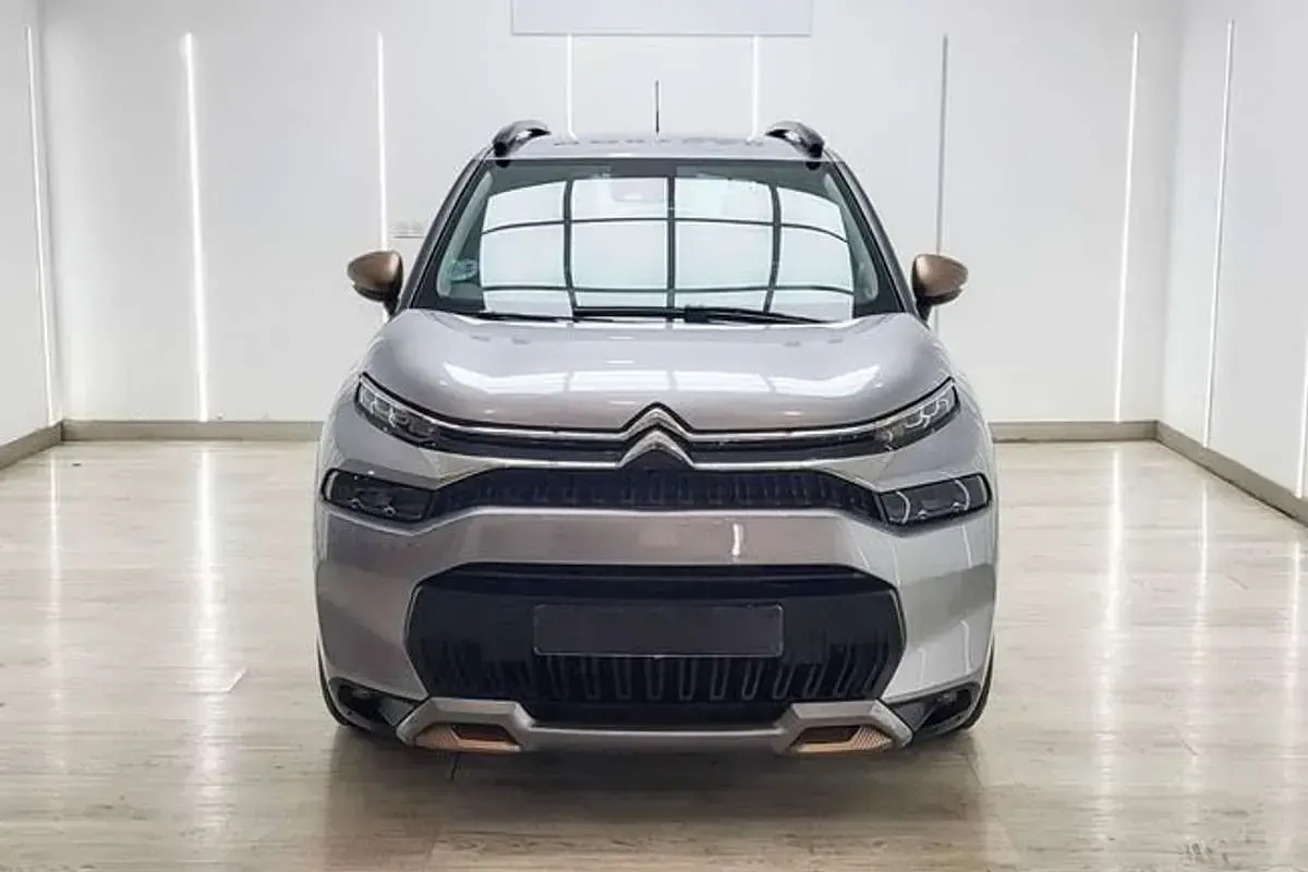 Usado Citroën C3 Aircross PureTech 110 CV (80 kW) 2023 Gris SUV