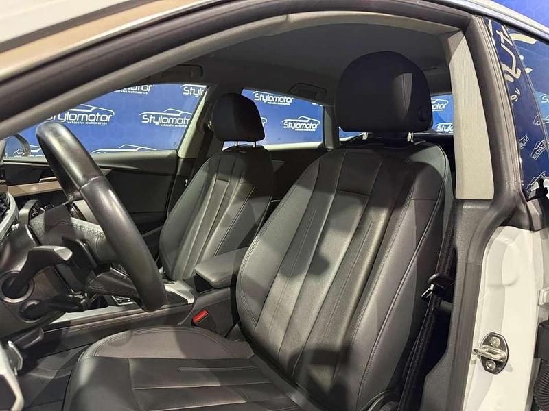 Käytetty Audi A5 S-Line 163 HP (119 kW) 2021 Valkoinen Coupe - kaksiovinen