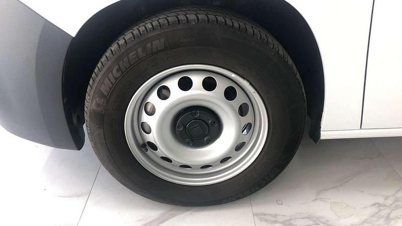 Blanco Nuevo 2025 Fiat e-Doblò Monovolumen | 24.920 € (Buen precio) - Imagen 1/4