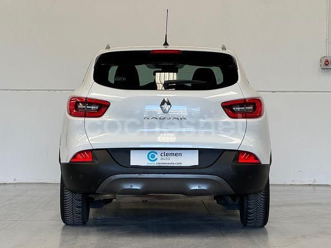 Usado Renault Kadjar Life 131 CV (96 kW) 2017 Blanco SUV
