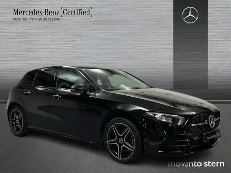 Usado Mercedes A250 AMG line 218 CV (160 kW) 2022 Negro Berlina