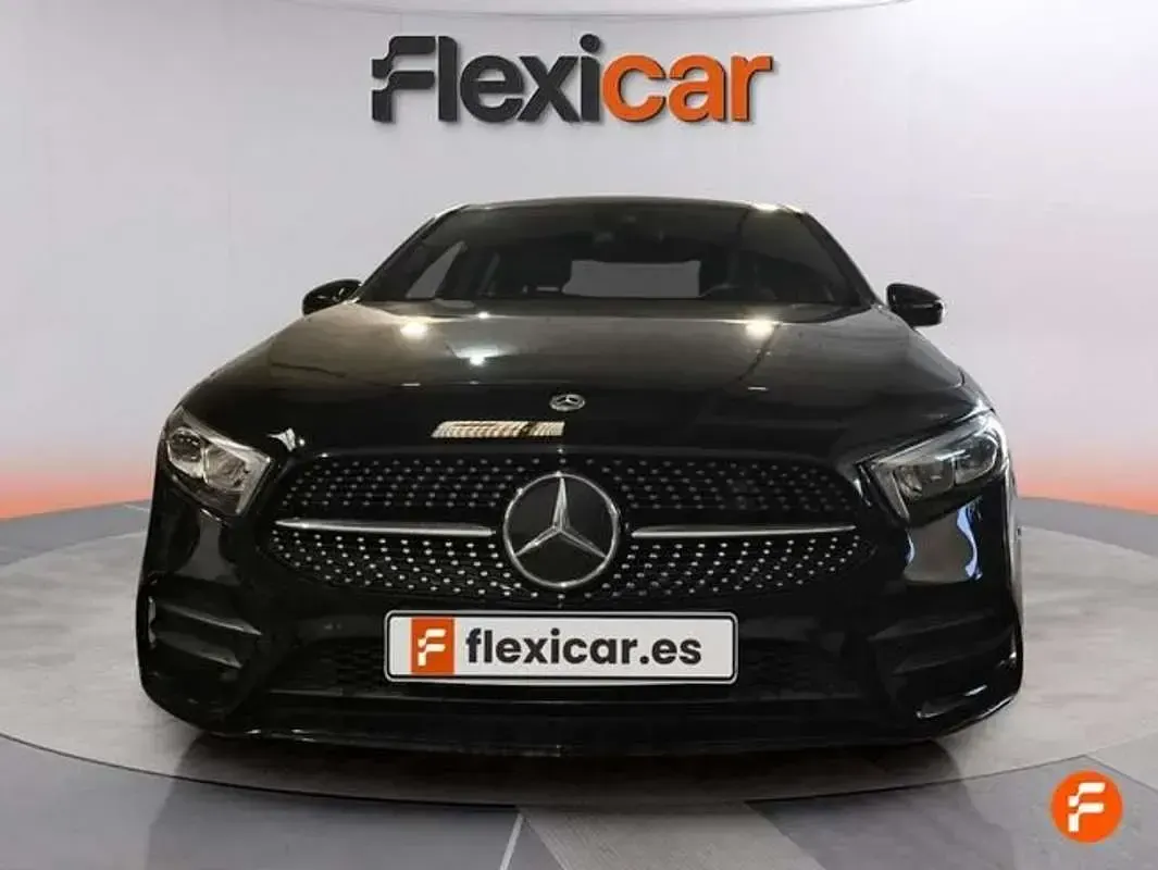 Begagnad Mercedes A200 150 HK (110 kW) 2022 Svart Sedan