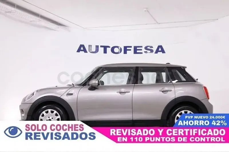 Usado Mini ONE 102 CV (75 kW) 2018 Gris / plata Utilitario