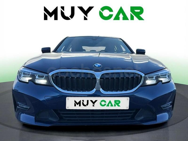 Usado BMW 318 150 CV (110 kW) 2022 Azul Berlina
