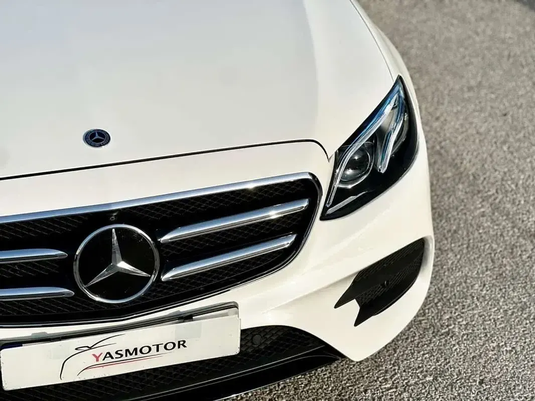 Usado Mercedes E250 211 CV (155 kW) 2017 Blanco Berlina