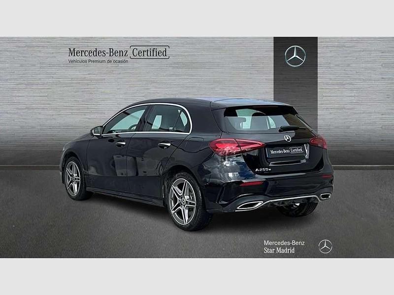 Usado Mercedes A250 218 CV (160 kW) 2025 Negro Berlina