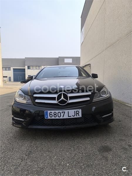 Negro Usado 2011 Mercedes C220 Coupe | 13.750 € (Un poco caro) - Imagen 1/4
