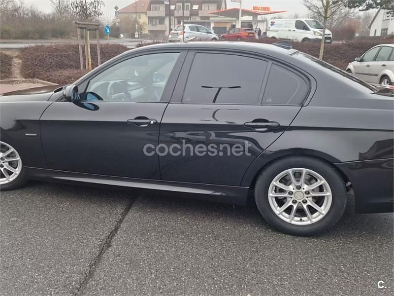 Usado BMW 318 129 CV (94 kW) 2007 Negro Berlina