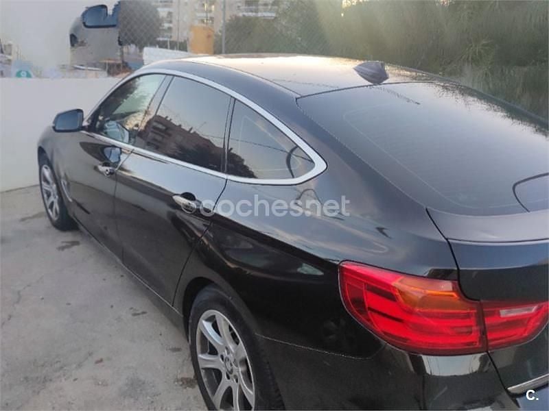 Usado BMW 318 Gran Turismo 143 CV (105 kW) 2014 Negro Berlina