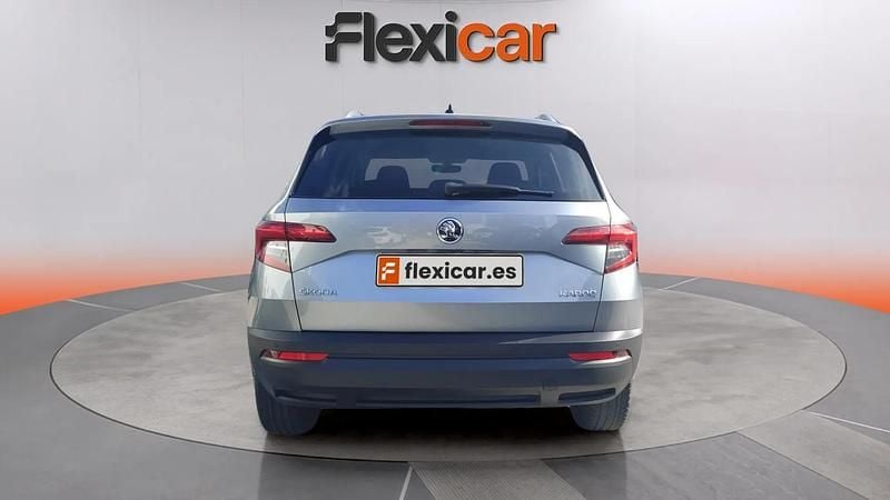 Usado Skoda Karoq Ambition 116 CV (85 kW) 2019 Gris SUV
