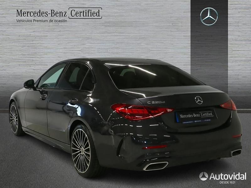 Usado Mercedes C220 200 CV (147 kW) 2024 Gris Berlina