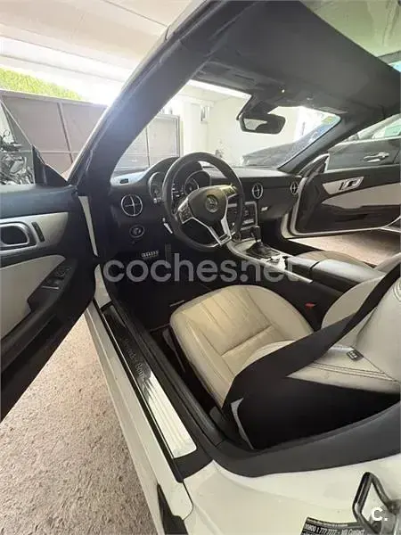 Usado Mercedes SLK200 184 CV (135 kW) 2014 Blanco Descapotable