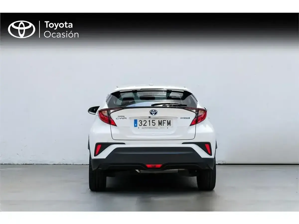 Usado Toyota C-HR Advance 122 CV (89 kW) 2023 Blanco SUV