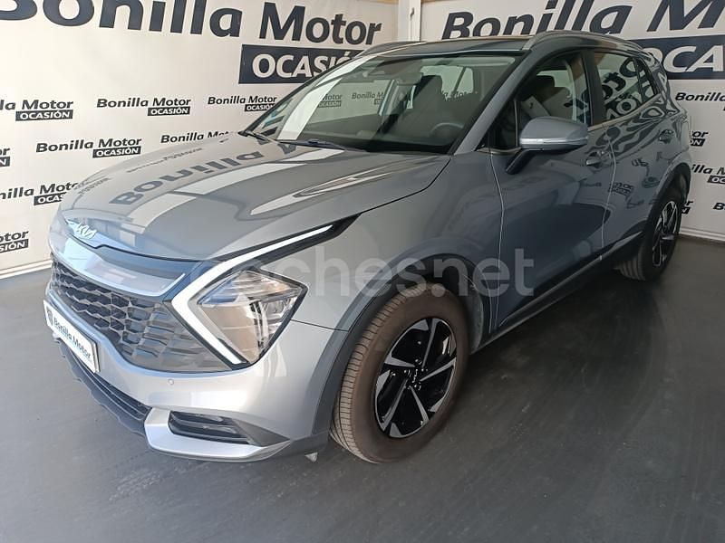 Gris / plata Usado 2024 Kia Sportage SUV | 26.690 € (Precio justo) - Imagen 1/4
