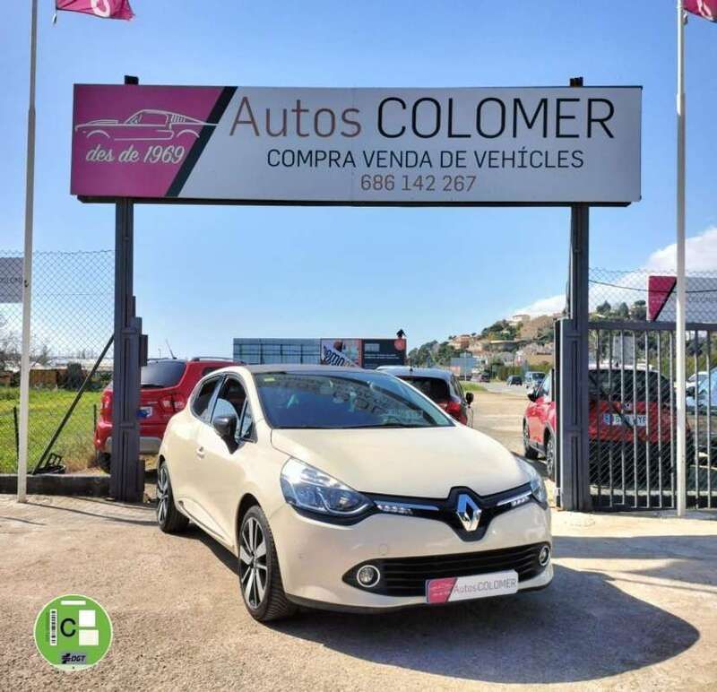 Beige Usado 2016 Renault Clio IV Expression Utilitario | 9800 € (Un poco caro) - Imagen 1/4