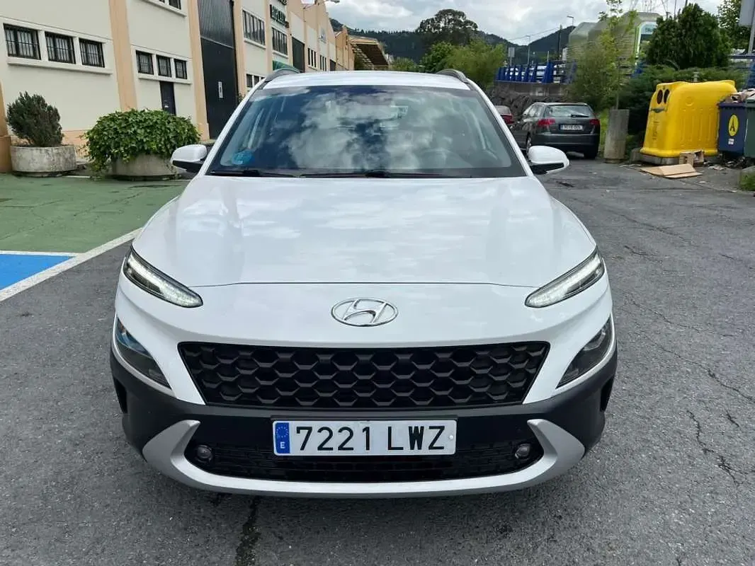 Usado Hyundai Kona 141 CV (103 kW) 2022 Blanco SUV