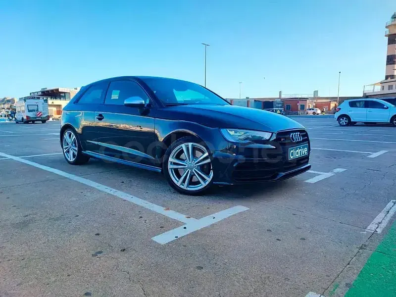 Usado Audi A3 S-Line 310 CV (228 kW) 2014 Negro Berlina