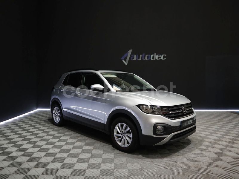 Gris / plata Usado 2022 VW T-Cross Advance SUV | 18.490 € (Precio justo) - Imagen 1/4