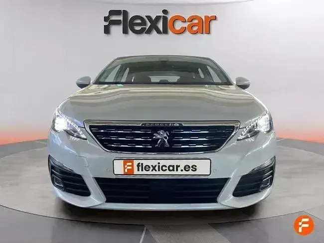 Usado Peugeot 308 SW Allure 130 CV (95 kW) 2021 Blanco Familiar