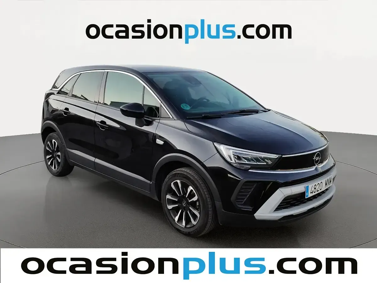 Usado Opel Crossland Elegance 130 CV (95 kW) 2024 Negro SUV