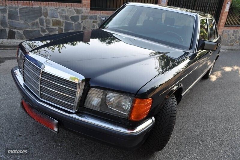Usado Mercedes S500L 252 CV (185 kW) 1990 Azul Berlina