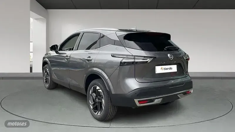 Nuevo Nissan Qashqai N-Connecta 140 CV (102 kW) 2026 Gris SUV