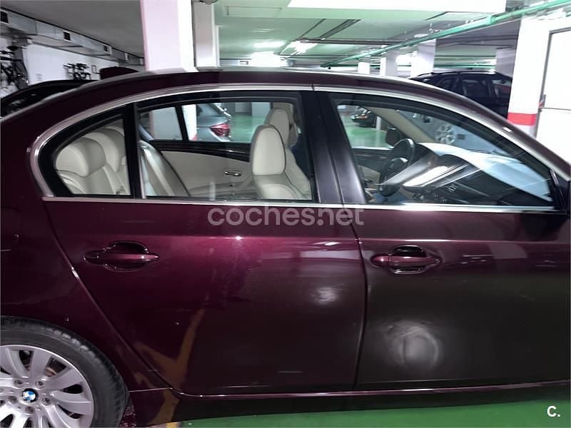 Usado BMW 525 218 CV (160 kW) 2007 Granate Familiar