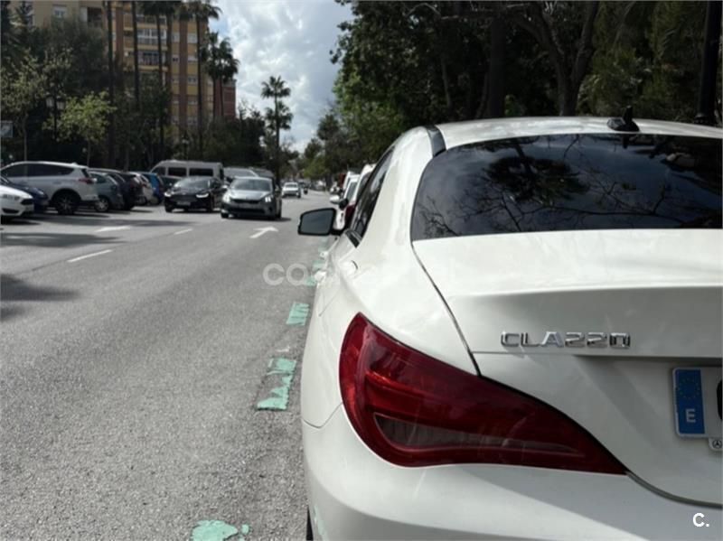 Blanco Usado 2013 Mercedes CLA220 Urban Berlina | 18.500 € (Buen precio) - Imagen 1/4