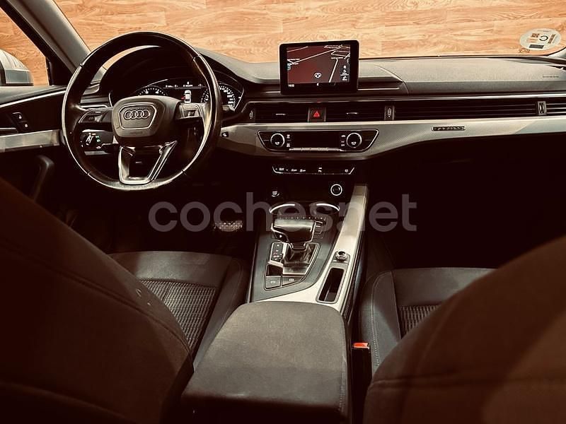 Usado Audi A4 190 CV (139 kW) 2016 Gris / plata Berlina