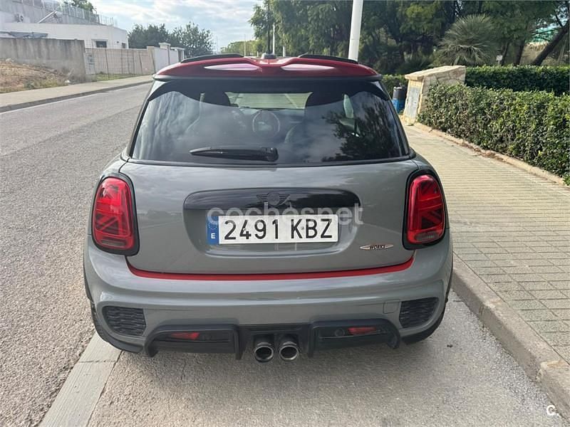Usado Mini John Cooper Works 231 CV (169 kW) 2017 Gris / plata Utilitario
