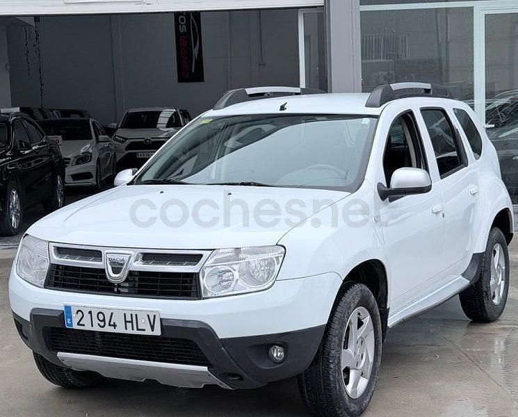 Blanco Usado 2013 Dacia Duster Lauréate SUV | 8900 € (Buen precio) - Imagen 1/4