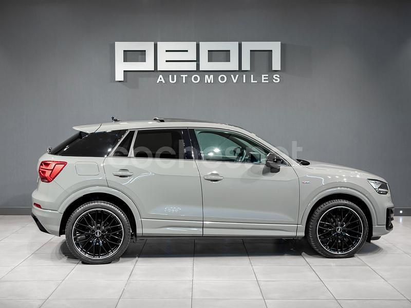 Usado Audi Q2 S-line plus 150 CV (110 kW) 2020 Gris SUV
