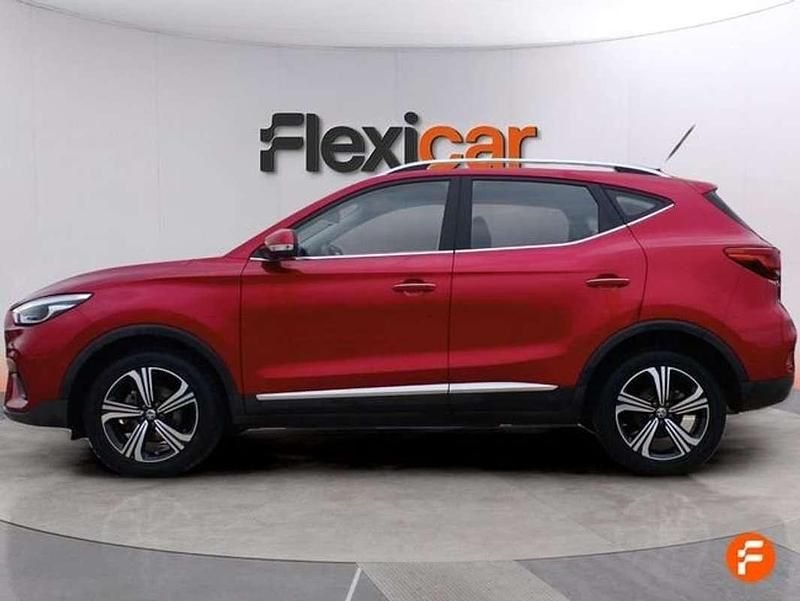 Usado MG ZS Comfort 106 CV (77 kW) 2025 Rojo SUV