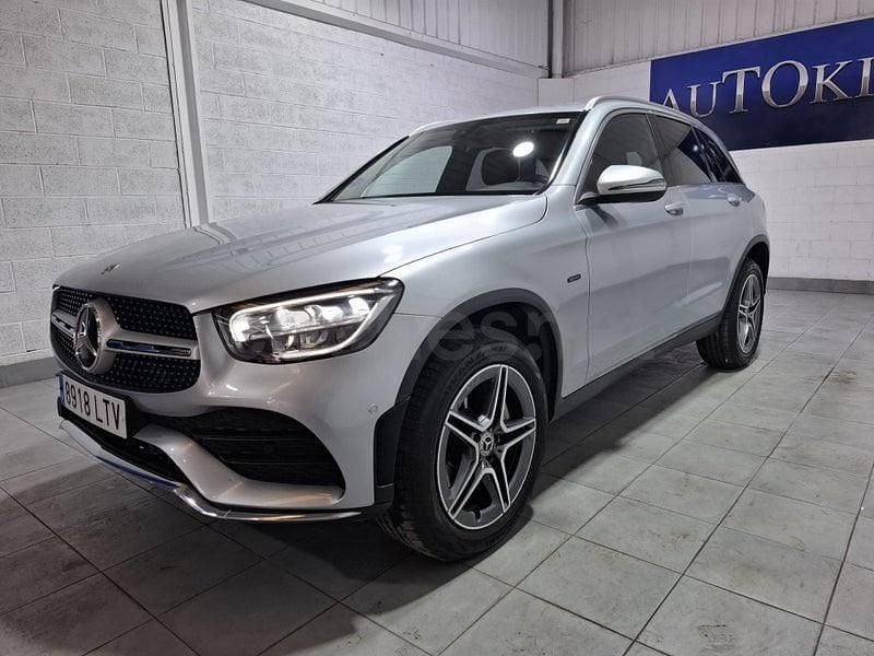Usado Mercedes GLC300e 313 HP (230 kW) 2021 Cinzento Coupé