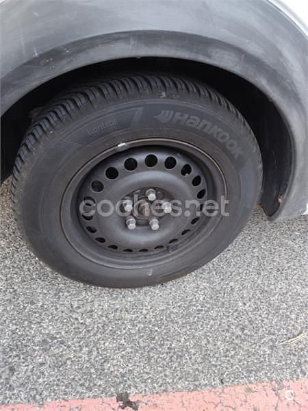 Usado Ford Transit Connect Ambiente 95 CV (69 kW) 2015 Blanco Monovolumen