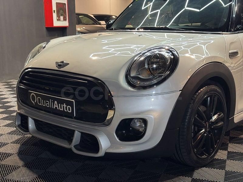 Usado Mini Cooper D 116 CV (85 kW) 2019 Gris / plata Utilitario